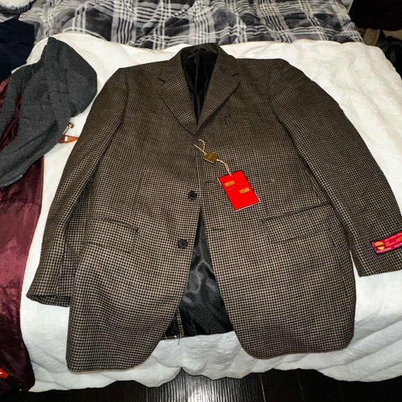Classy Men’s jacket unused ! - Picture 3 of 3
